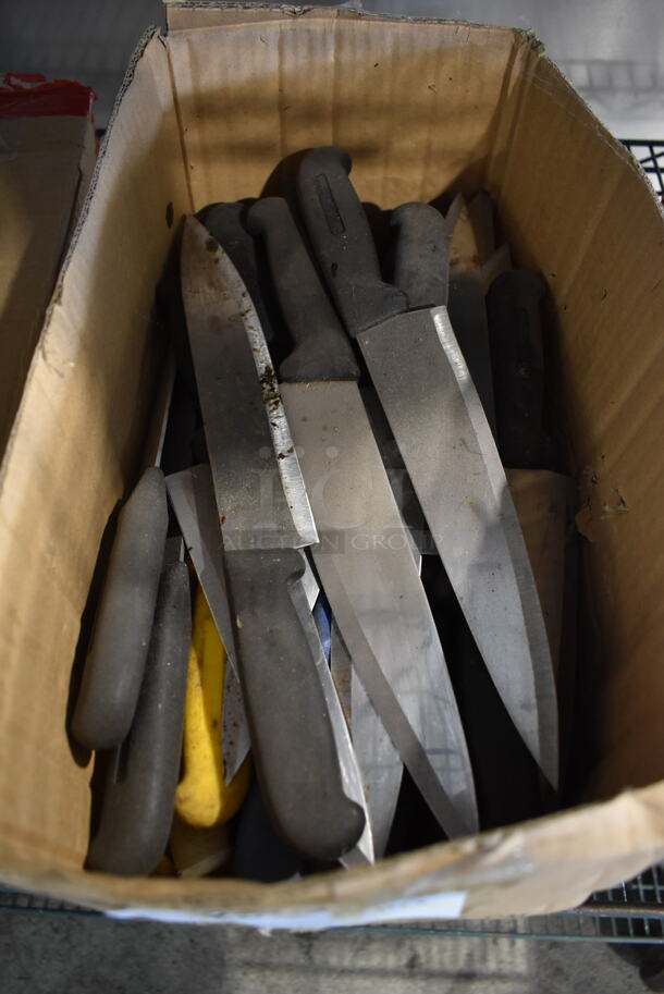 35 SHARPENED Stainless Steel Knives Including Chef. 35 Times Your Bid! - Image 2 of 5