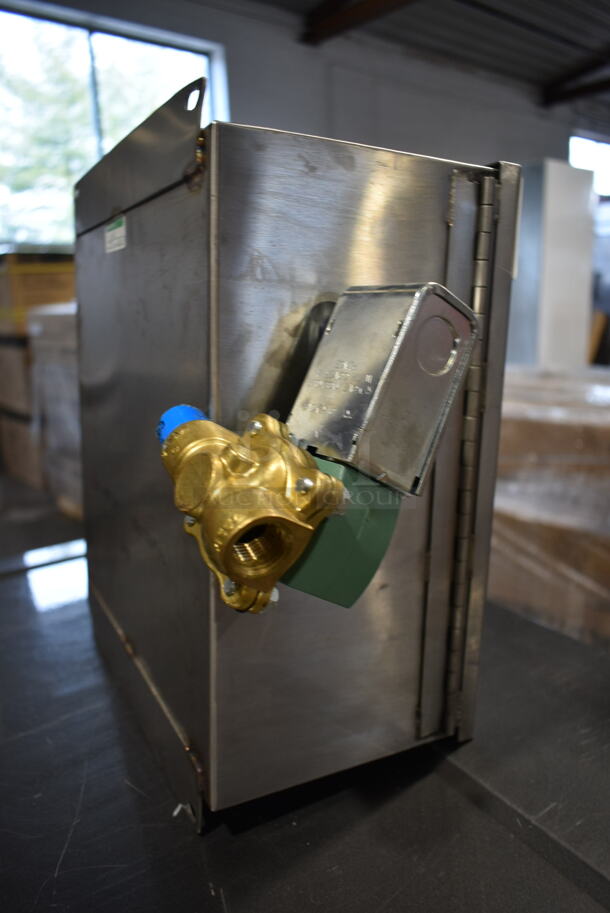 BRAND NEW! Salvajor ARSS-2 Stainless Steel Commercial Control Box For Garbage Disposal.  - Image 5 of 5