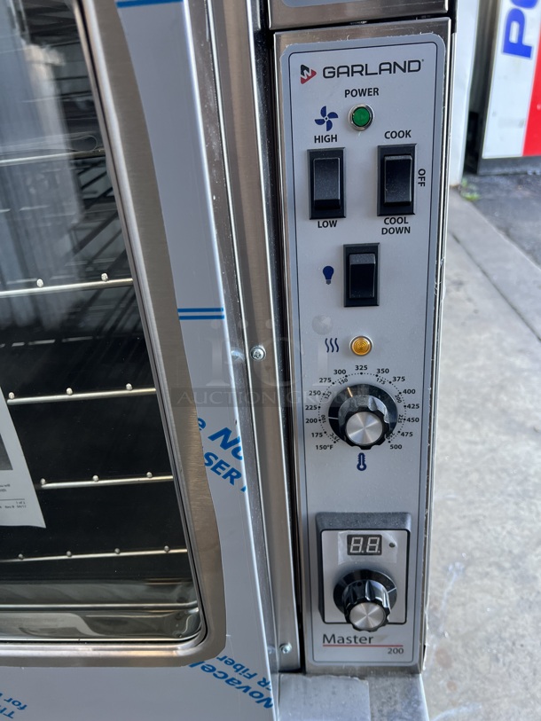 2 BRAND NEW SCRATCH AND DENT! 2022 Garland MCO-GS-10S Master 200 Natural Gas Powered Full Size Convection Ovens w/ View Through Doors, Metal Oven Racks and Thermostatic Controls. 60,000 BTU. 38x38x71. 2 Times Your Bid! - Image 7 of 12