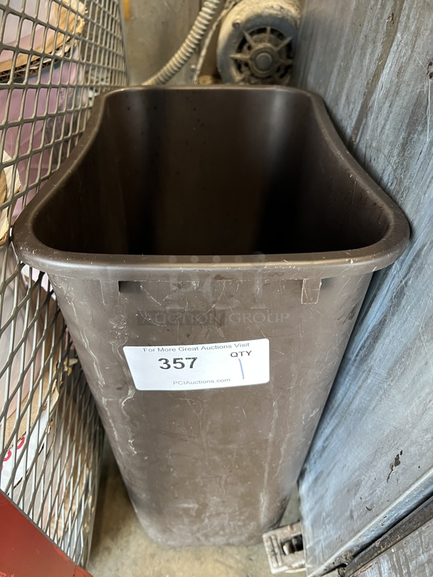 Brown Poly Trash Can. 10x16x19 - Image 1 of 2