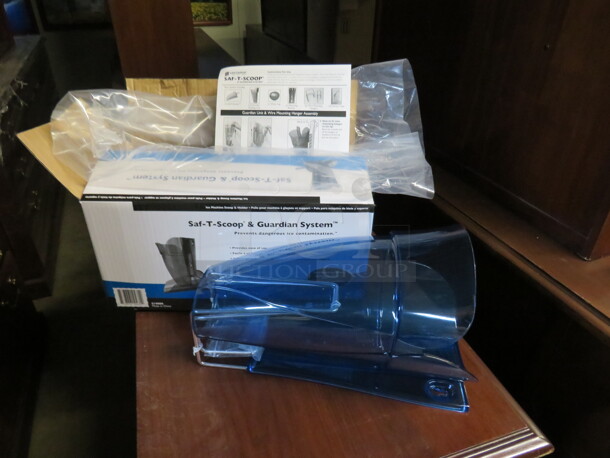 One NEW San Jamar 64-86oz Safe T Scoop. #S19000. $177.95 - Image 1 of 3