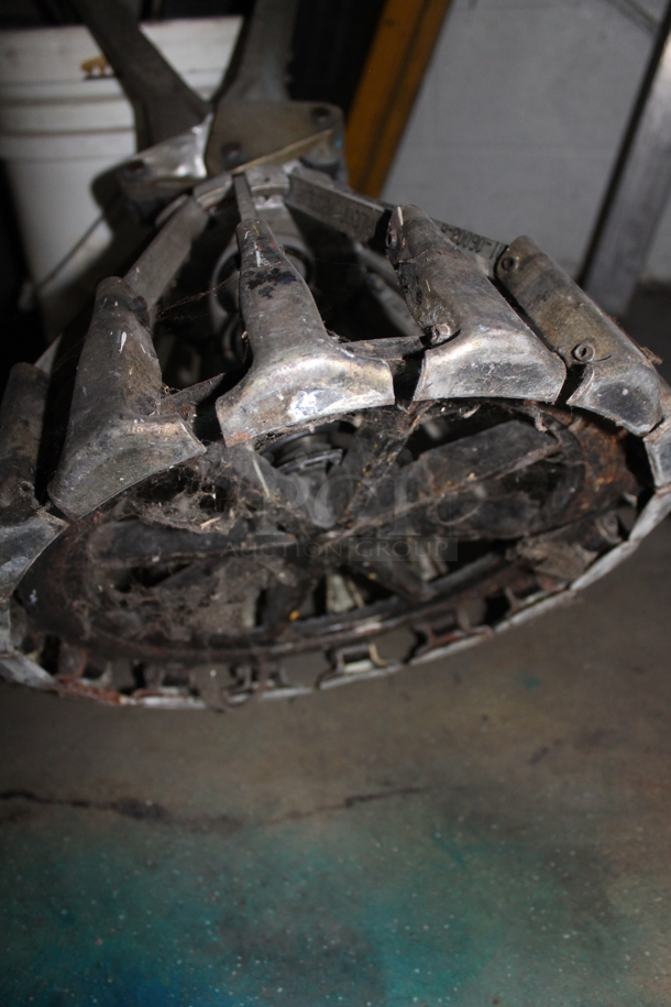 Metal Manual Unit. - Image 6 of 7