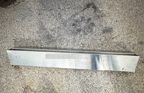 One Stainless Steel Slim Bottle Rail. 36X6X5