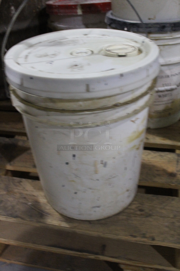 ALL ONE MONEY! TWO PALLET LOT of Buckets; Epoxy Crack Filler, Stainkill White, Better Almond. BUYER MUST REMOVE. - Image 6 of 8