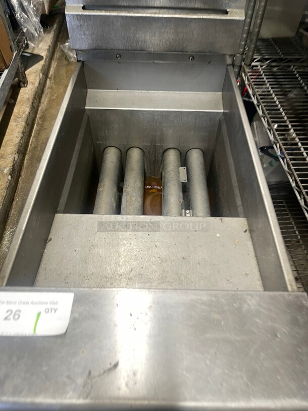 Working! Pitco® SG14-S Natural Gas 40-50 lb. Stainless Steel Commercial Floor Fryer - 110,000 BTU NSF Tested and Working - Image 4 of 7