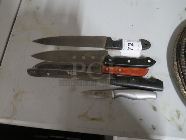 Assorted Knife. 4XBID