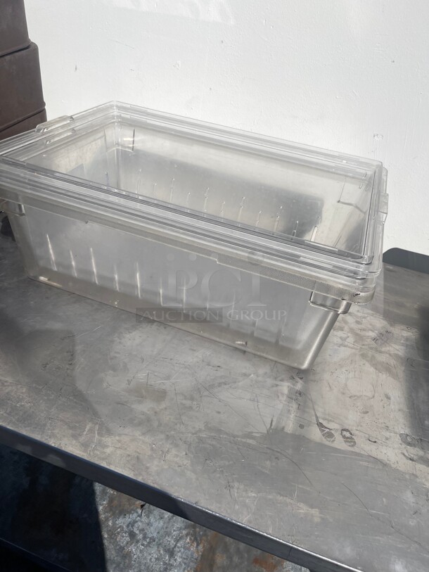 Cambro 18268CLRCW135 Camwear 26 x 18 x 8 Clear Plastic Food Drain Box / Colander NSF - Image 6 of 7