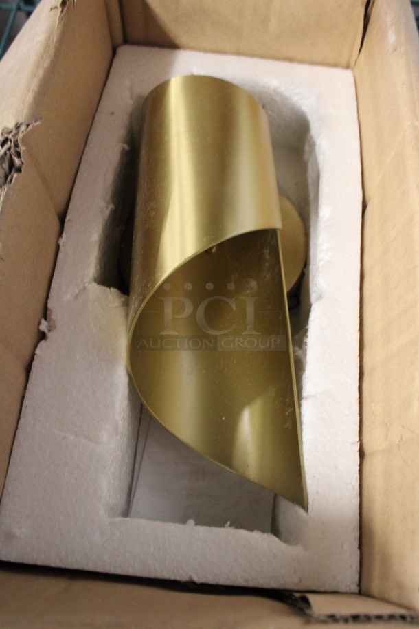 IN ORIGINAL BOX! Aged Brass Metal Wall Mount Wrapped Ribbon Sconce Light Fixture. 5x3.5x10