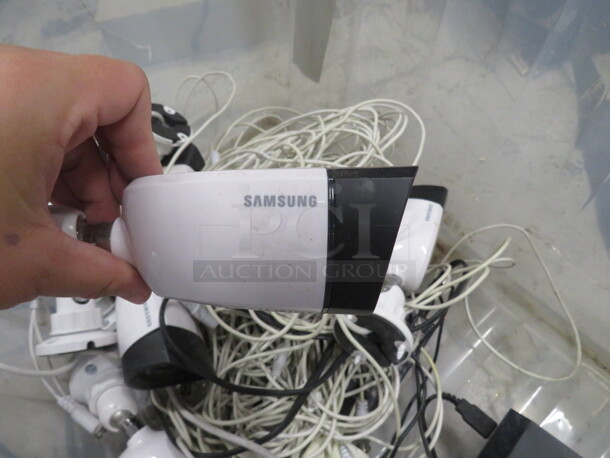 One Samsung Digital Video Recorder, Mouse, And 8 Cameras. #SDR-3100N. #SDC-5340BCN. - Image 3 of 6