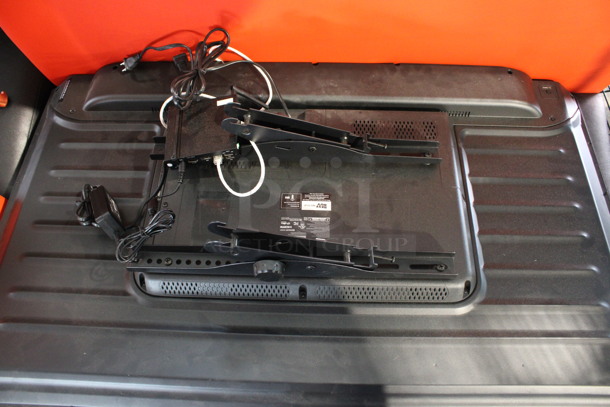 Toshiba Model 49L510U18 49" Television. 120 Volts, 1 Phase. Buyer Must Pick Up - We Will Not Ship This Item. Tested and Powers On - See Pictures - Image 6 of 7