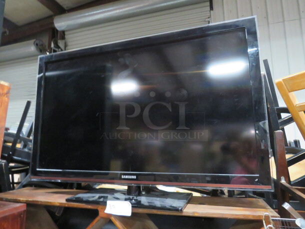 One Samsung 46 Inch  Flatscreen. 120 Volt. Model# LN46D630M3F - Image 1 of 1