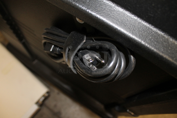 BRAND NEW SCRATCH AND DENT! Cambro CAM6000 Commercial Electric Stacked Black Heated Food Pan Carriers On Commercial Casters. 110-120V. Tested and Working! - Image 11 of 12