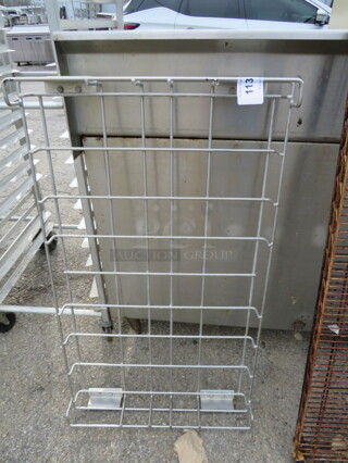One Wire Rack. 41X24