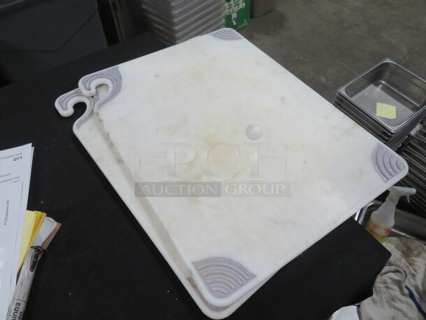 20X15 Hook Cutting Board. 2XBID. - Image 1 of 1