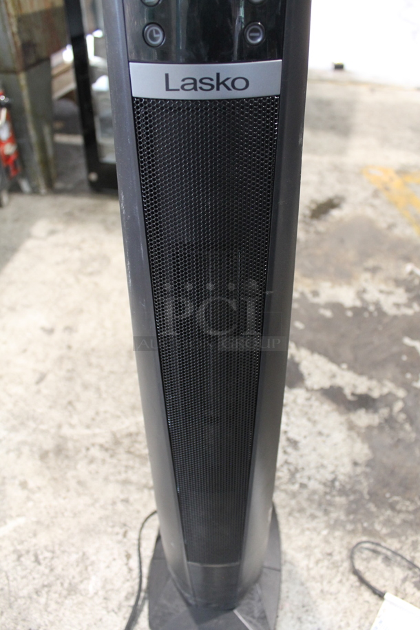 Lasko CT32791 Floor Style Portable Air Heater. 120 Volts, 1 Phase. Tested and Working! - Image 3 of 6