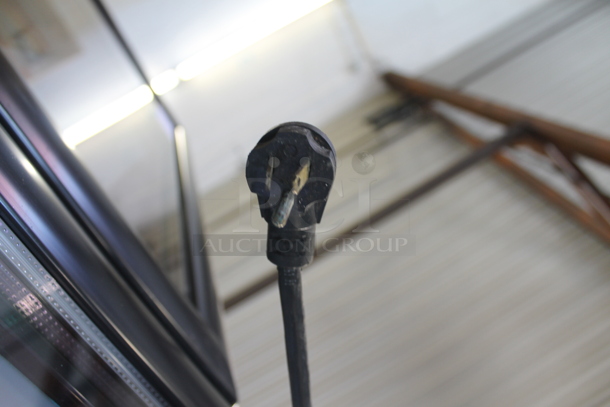 Vendo G342 Metal Commercial 2 Door Reach In Cooler Merchandiser w/ Poly Coated Racks. 115 Volts, 1 Phase. Tested and Powers On But Does Not Get Cold - Image 8 of 8