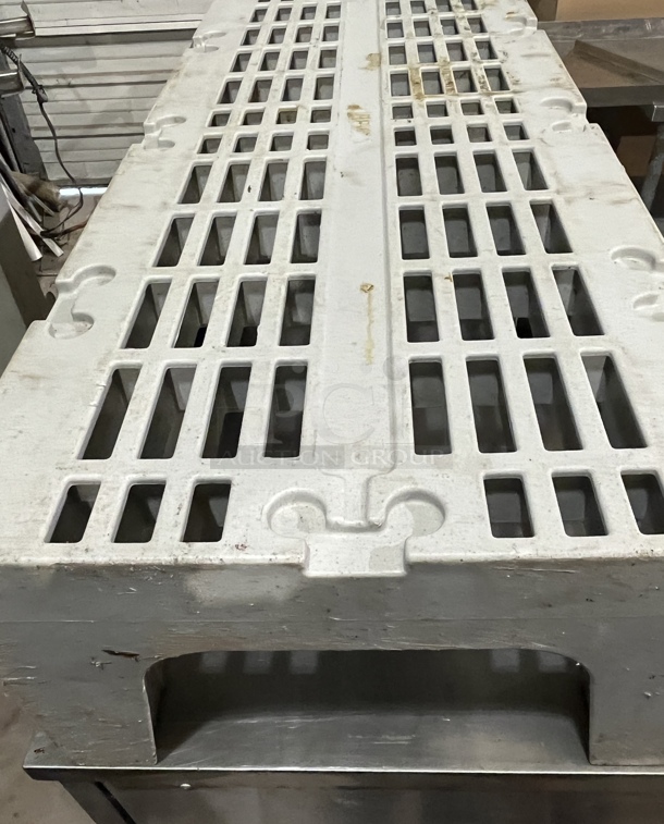 Dunnage Rack - Image 2 of 2