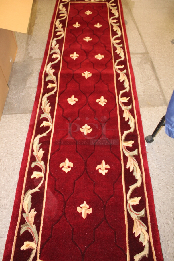 SPECIAL EDITION! Royal Palace Fleur De Lis 2'6" x 9'6" Handmade Runner - Image 6 of 8