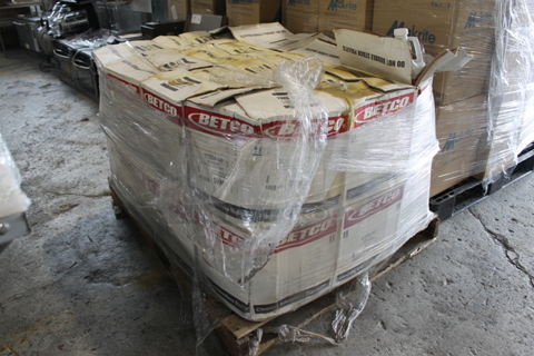 24 BRAND NEW Boxes of 4 Betco pH7Q Ultra Disinfectant Jugs. 24 Times Your Bid!