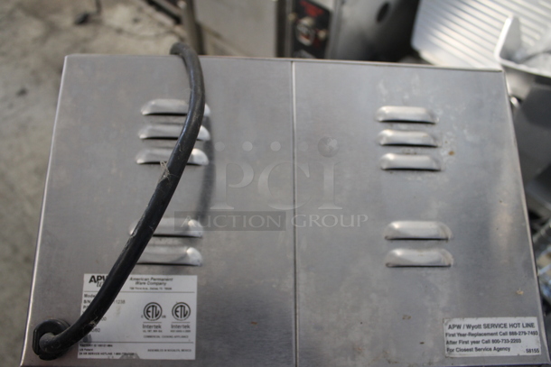 APW Wyott W-3Vi Stainless Steel Commercial Countertop Food Warmer. 120 Volts, 1 Phase. Tested and Working! - Image 5 of 6
