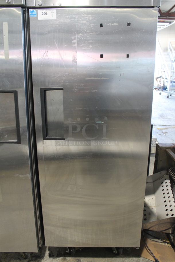 2015 True TG1R-1S ENERGY STAR Stainless Steel Commercial Single Door Reach In Cooler w/ Poly Coated Racks on Commercial Casters. 115 Volts, 1 Phase. Tested and Working! - Image 5 of 10