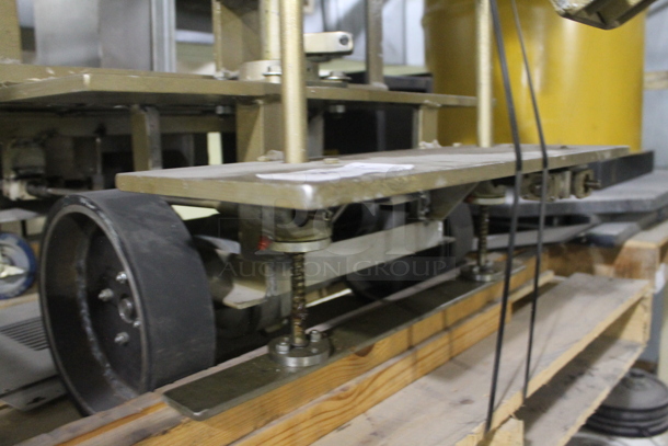 Metal Commercial Unit on Commercial Casters. BUYER MUST REMOVE. - Image 6 of 7