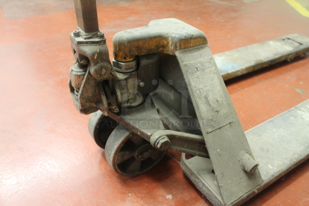 Multiton Gray Metal Commercial 5,000 Pound Capacity Pallet Truck Pallet Jack.  - Image 2 of 6