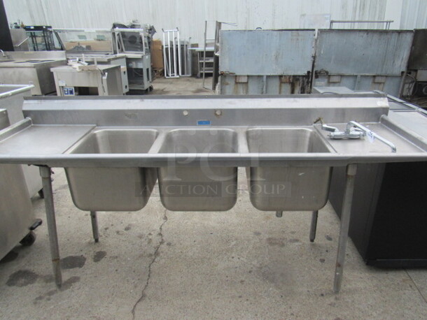 One Stainless Steel 3 Compartment Sink, With R/L Drain Board And Faucet. 92X27X42. Sink 16X21X13