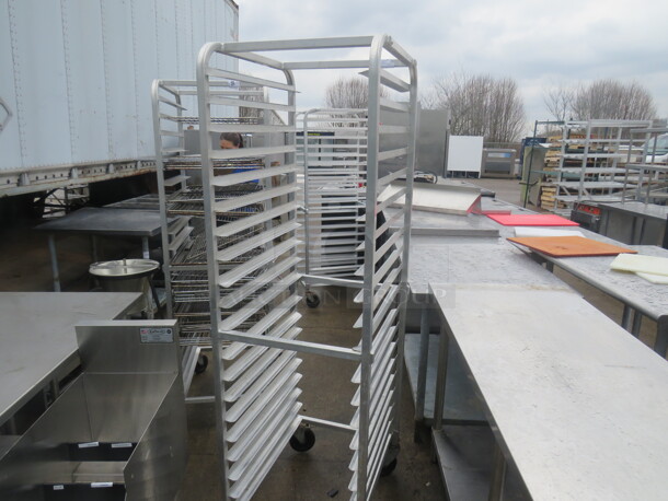 One Winco Aluminum Speed Rack On Casters. #ALRK20BK. 21X26X69.5