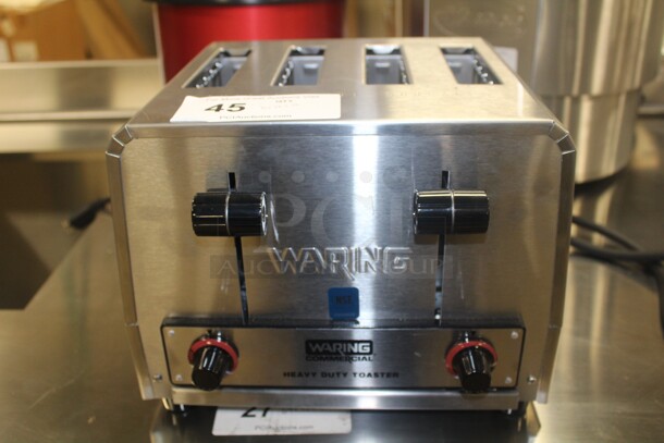 NEW! Waring Model WCT805B Commercial 4 Slot Toaster. 11x10x9. 208V/60Hz.  