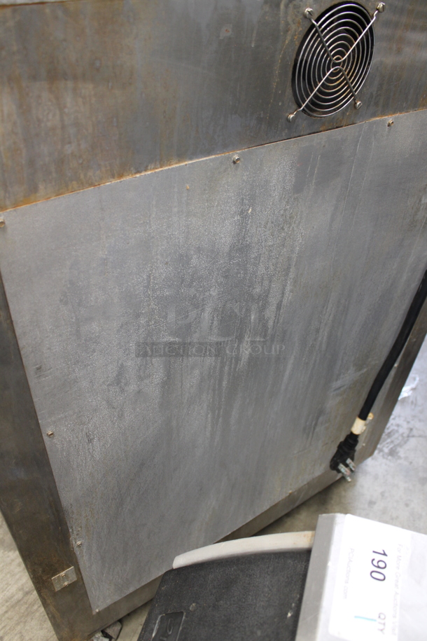 Nu Vu Stainless Steel Commercial Electric Powered Oven Proofer on Commercial Casters. - Image 8 of 9