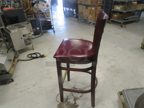 Wooden Bar Height Chair With Footrest And A Red Cushioned Seat. 2XBID - Image 2 of 2