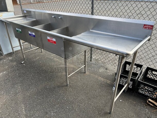 Stainless Steel Commercial 3 Bay Sink w/ Dual Drainboards. 126x27x44. Bays 22x24x12. Left Drainboard 22x24x2. Right Drainboard 35x24x2 - Image 4 of 4