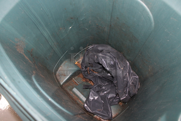 ALL ONE MONEY! TWO PALLET LOT of Various Items Including Poly Trash Can and Cardboard Boxes. BUYER MUST REMOVE. - Image 5 of 8