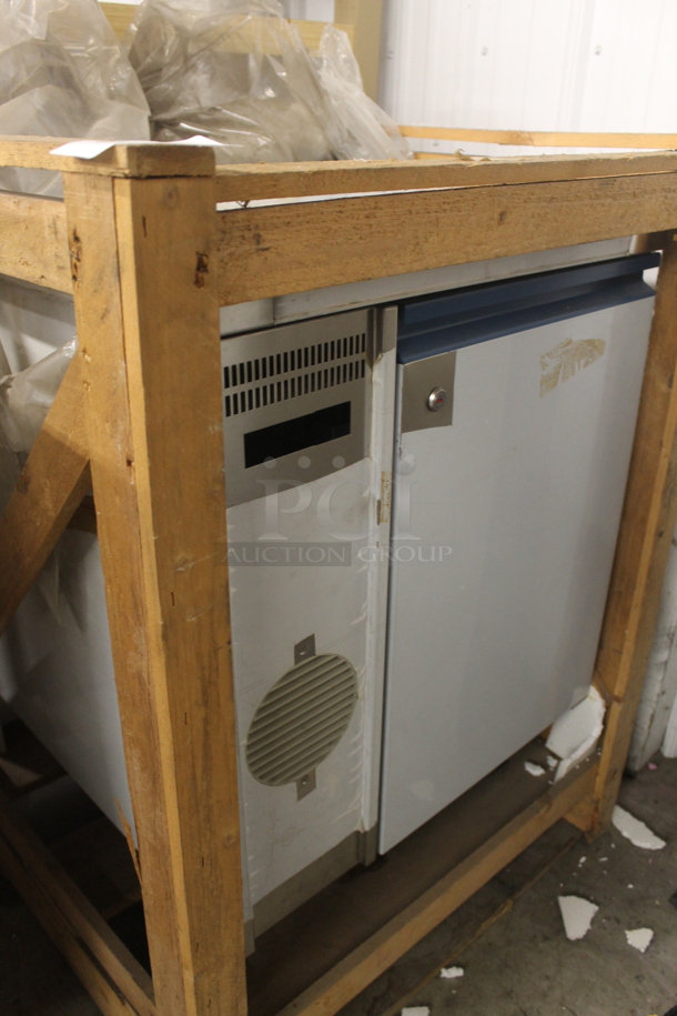 BRAND NEW SCRATCH AND DENT! Stainless Steel Commercial Single Door Undercounter Cooler. Cannot Test - Unit Was Previously Hardwired - Image 2 of 4