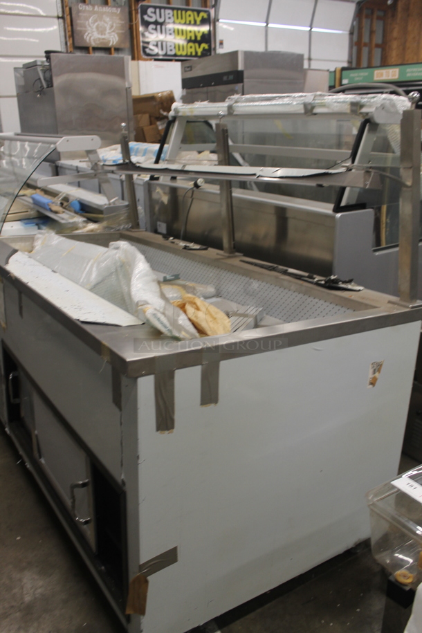 BRAND NEW SCRATCH AND DENT! Stainless Steel Commercial Ice Buffet Station.  - Image 3 of 7