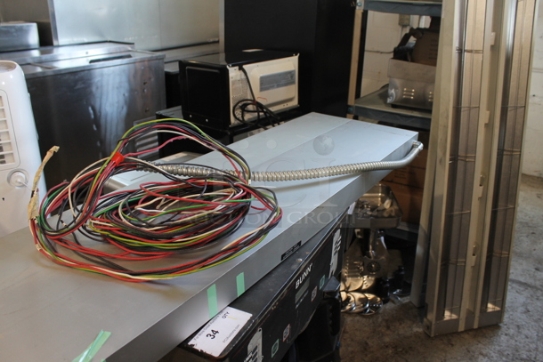 BRAND NEW SCRATCH AND DENT! Hatco GRAHL-60D Metal Commercial Heating Strip. 120/208 Volts, 1 Phase. - Image 4 of 4