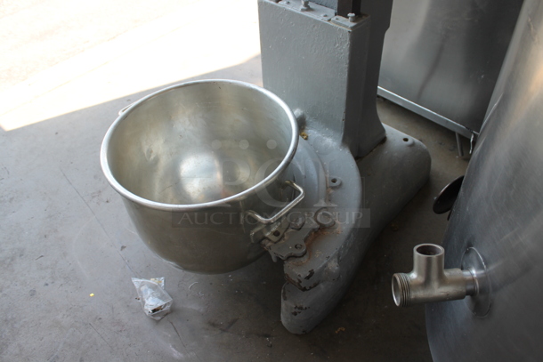 Hobart Metal Commercial Floor Style 40 Quart Planetary Dough Mixer w/ Stainless Steel Mixing Bowl. 208-240 Volts, 3 Phase. - Image 3 of 12
