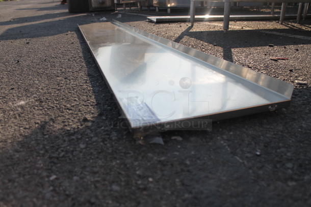 Metal Shelf. - Image 3 of 3