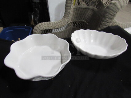 Assorted Serving Bowl. 2XBID
