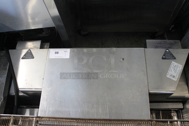 2020 Turbochef Model HhC Stainless Steel Commercial Countertop Rapid Cook Conveyor Pizza Oven. Comes w/ Extra Conveyor Belt. 208/240 Volts, 1 Phase. - Image 6 of 9