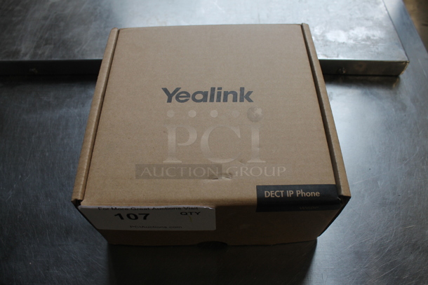 BRAND NEW IN BOX! Yealink DECT 1P Phone. - Image 2 of 5