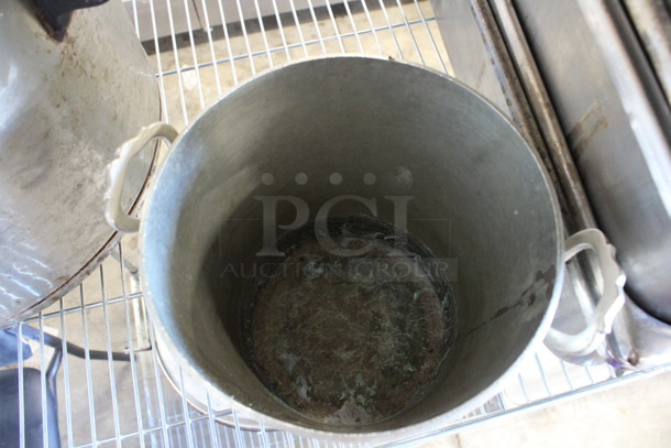Metal Bin. 11x8.5x9 - Image 3 of 3