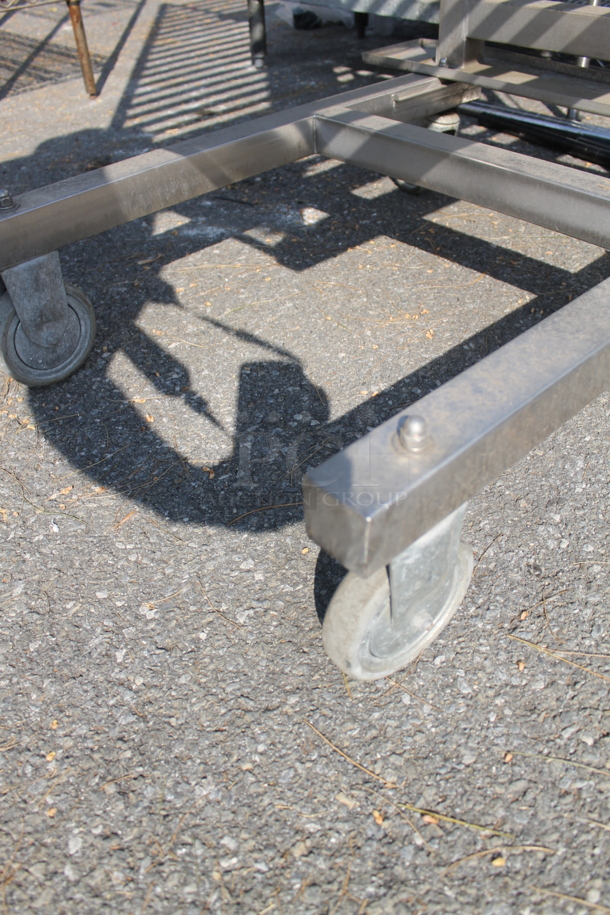 Metal Commercial Pan Transport Rack on Commercial Casters. - Image 5 of 5
