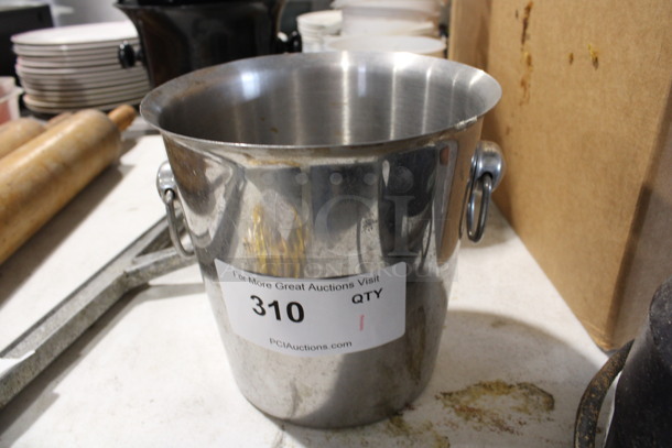 Metal Champagne Bucket. 7.5x7.5x7.5