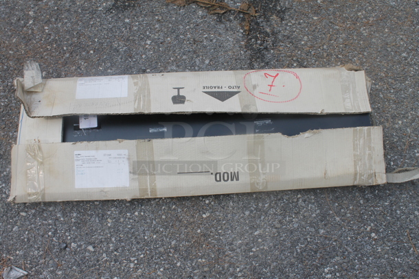 ALL ONE MONEY! Lot of 2 Black Panels. - Image 4 of 4