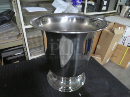 One NEW Vollrath Stainless Steel Wine Bucket. #82140