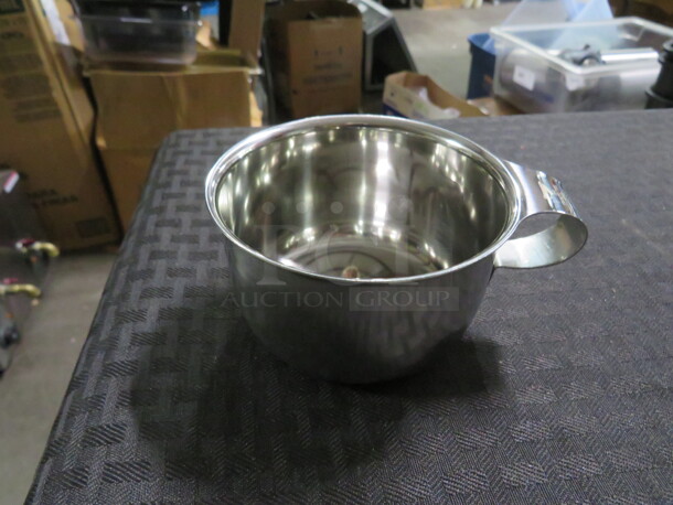 NEW Vollrath Stainless Steel 9oz Drink/Soup Cup. #47555. 12XBID - Image 1 of 1