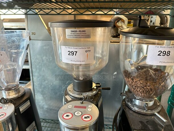 Mazzer Luigi Major Electronic Metal Commercial Countertop Espresso Bean Grinder. 120 Volts, 1 Phase. Tested and Working! - Image 4 of 6