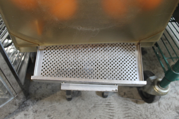 Commercial Stainless Steel Countertop Electric Juicer. 115 Volt. Tested and Does Not Power On - Image 5 of 9